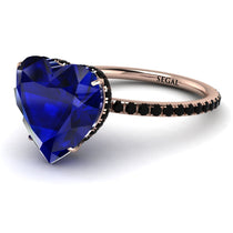 heart_shape_Sapphire_ring_3.jpg